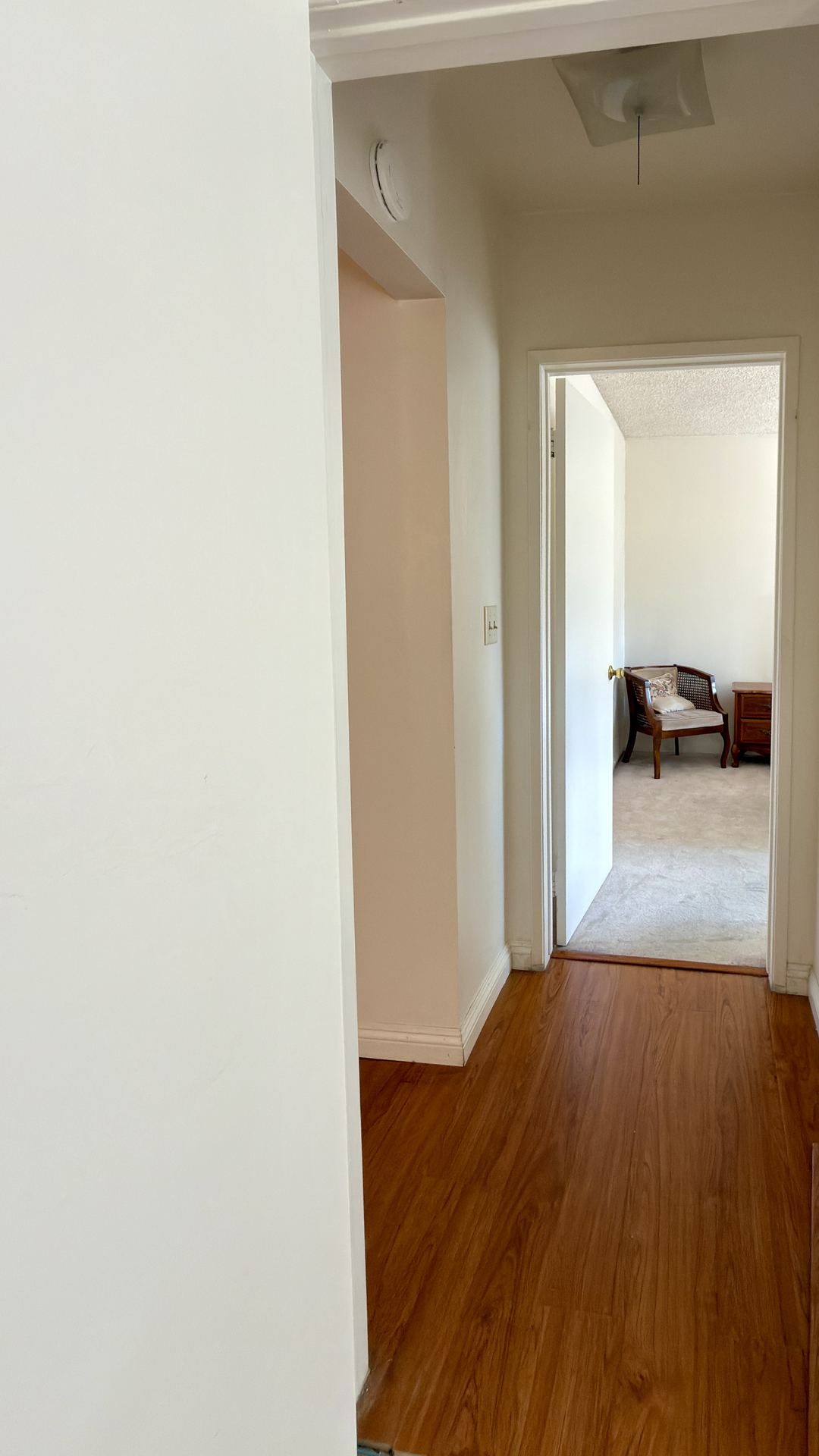 9621 Jumilla Ave, Chatsworth — Halls and Flow photo 1