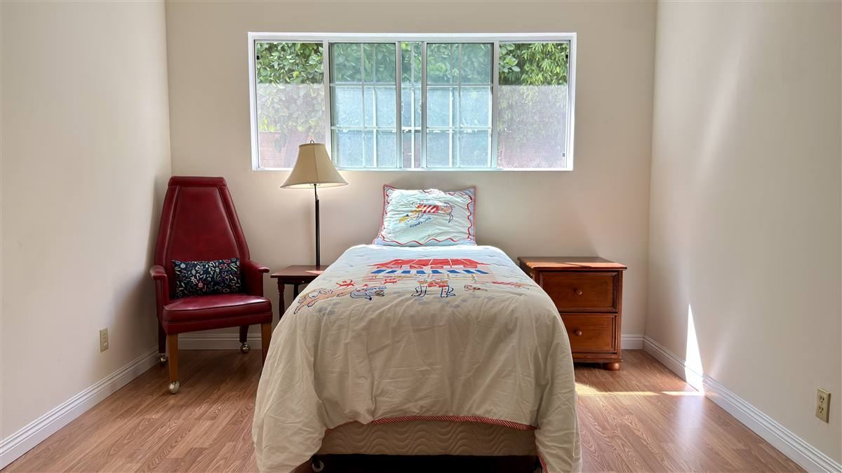9621 Jumilla Ave, Chatsworth — Bedrooms photo 19