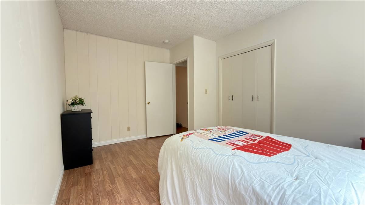 9621 Jumilla Ave, Chatsworth — Bedrooms photo 24